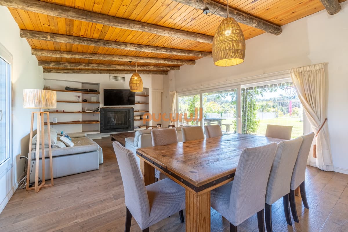 Casa 3 DORMITORIOS en Portezuelo Bosque, Punta Ballena
