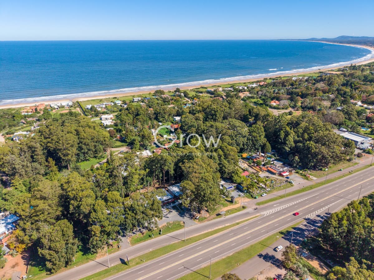 Terreno COMERCIAL en venta en Rinconada, Punta Ballena