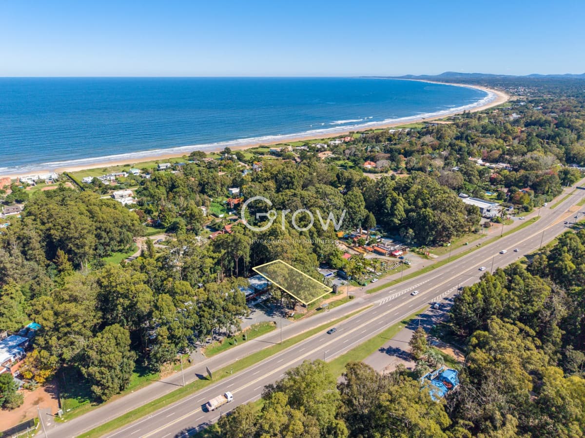 Terreno COMERCIAL en venta en Rinconada, Punta Ballena