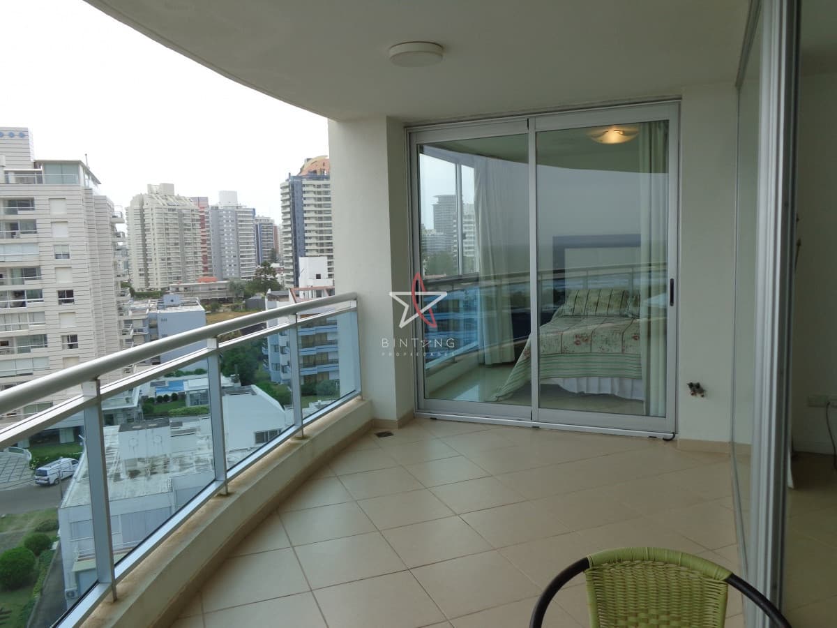 PUNTA DEL ESTE BRAVA 3 DORMITORIOS Y DEPENDENCIA  - Bintang Propiedades