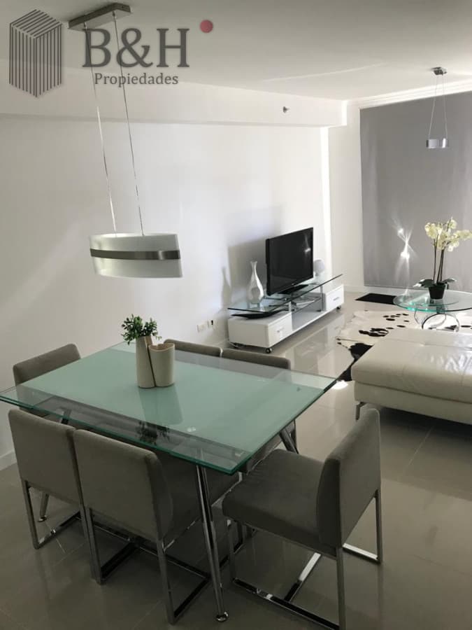 PUNTA DEL ESTE CHIVERTA A 100 M DEL MAR 3 DORMITORIOS AMENITIES