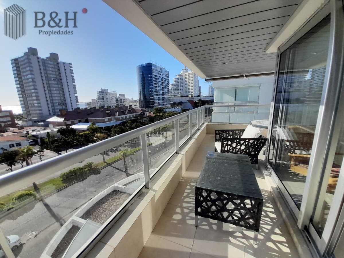 PUNTA DEL ESTE MANSA EXCELENTE APARTAMENTO 2 DORMITORIOS 2 BAÑOS