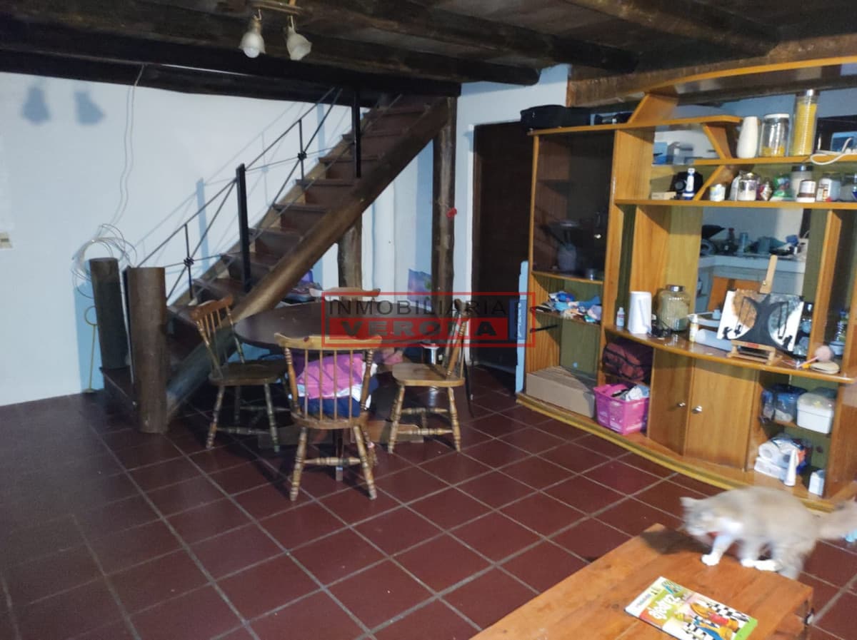 MANANTIALES LA BOTA COMODA CASA EN 2 PLANTAS 2 DORMITORIOS 1 BAÑO PARRILLERO - Inmobiliaria Verona Punta