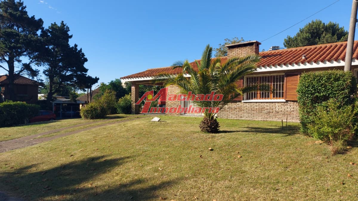 Chalet construcción tradicional en venta y alquiler temporada