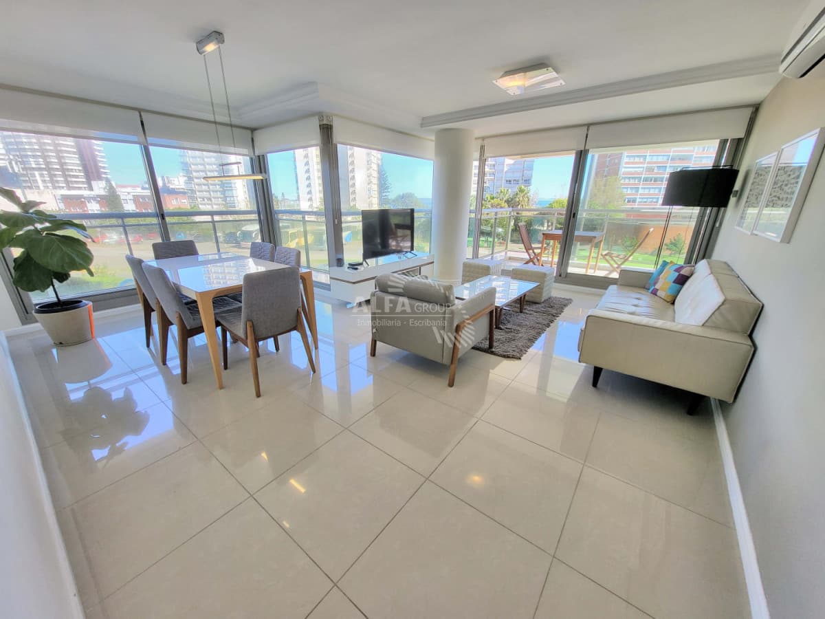 Apartamento en venta - Punta del Este - Torre Premium