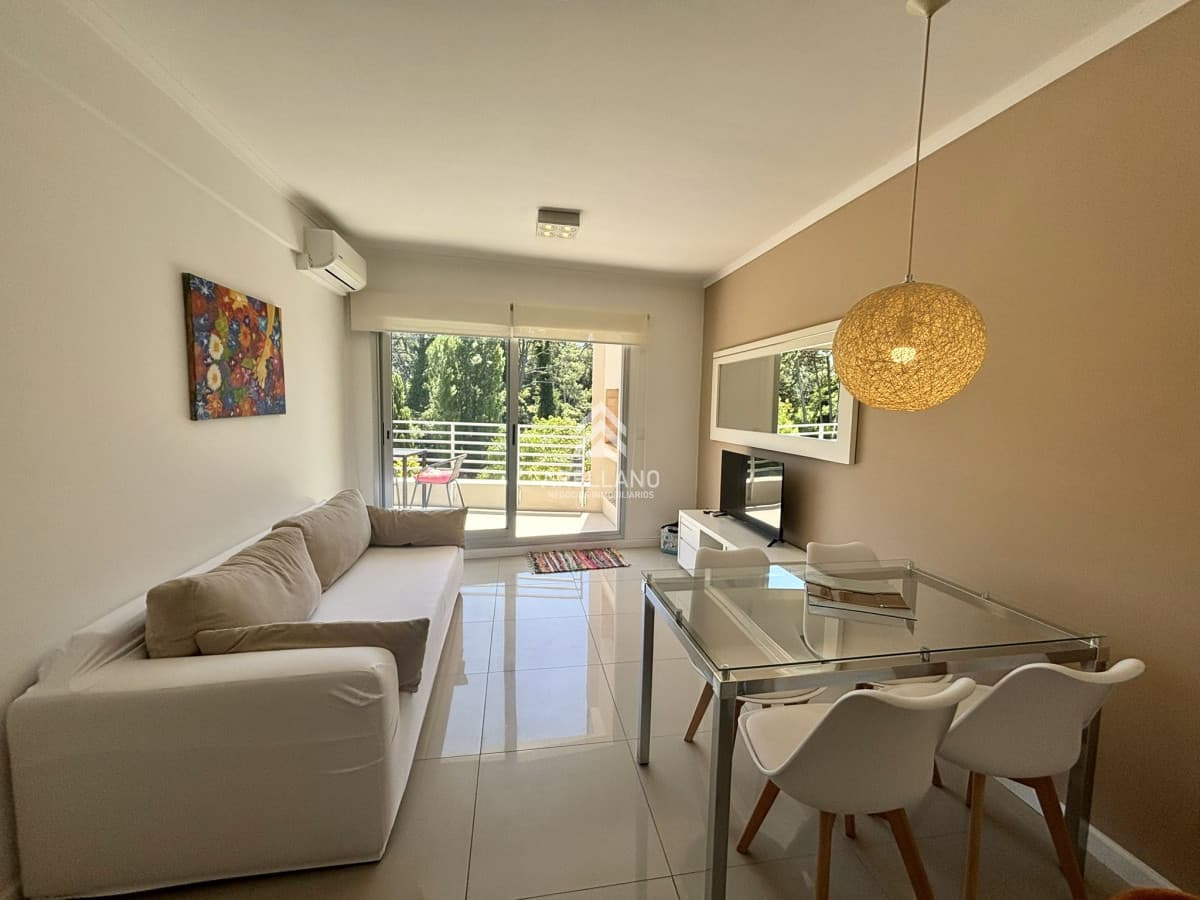 Apartamento ID.4682 - Penthouse DE 1 DORMITORIO EN VENTA