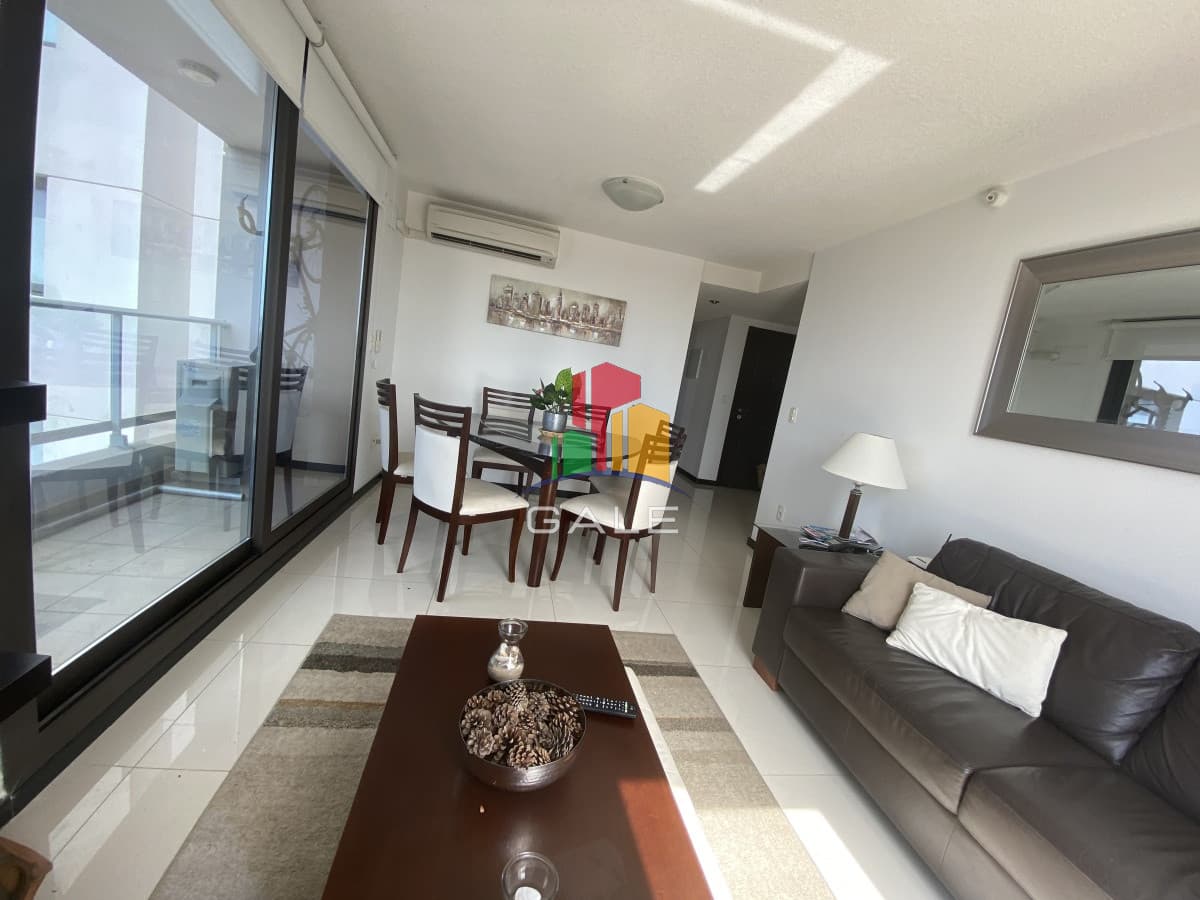 Gale Propiedades & Escribanía Apartamento ID.1168 - APARTAMENTO 2 DORMITORIOS CON AMPLIA TERRAZA EN VENTA