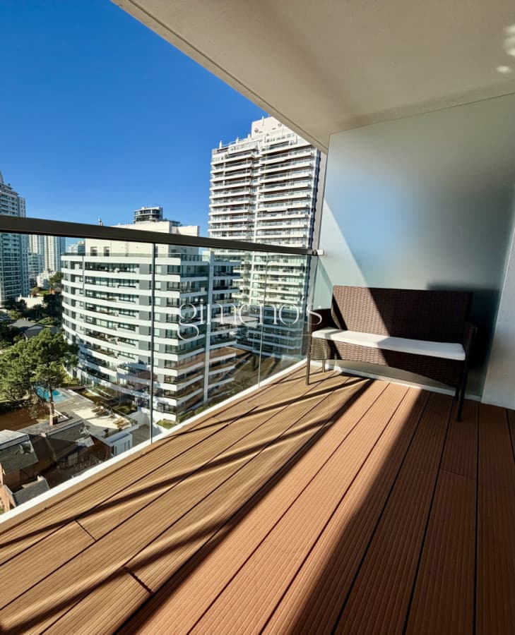 APARTAMENTO MODERNO EN VENTA DE 1 DORMITORIO MEDIO - Playa Brava - Punta del Este