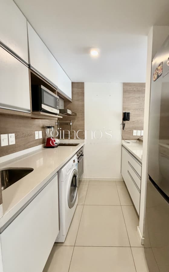 APARTAMENTO EN VENTA DE 1 DORMITORIO PRÓXIMO A PLAYA MANSA PUNTA DEL ESTE