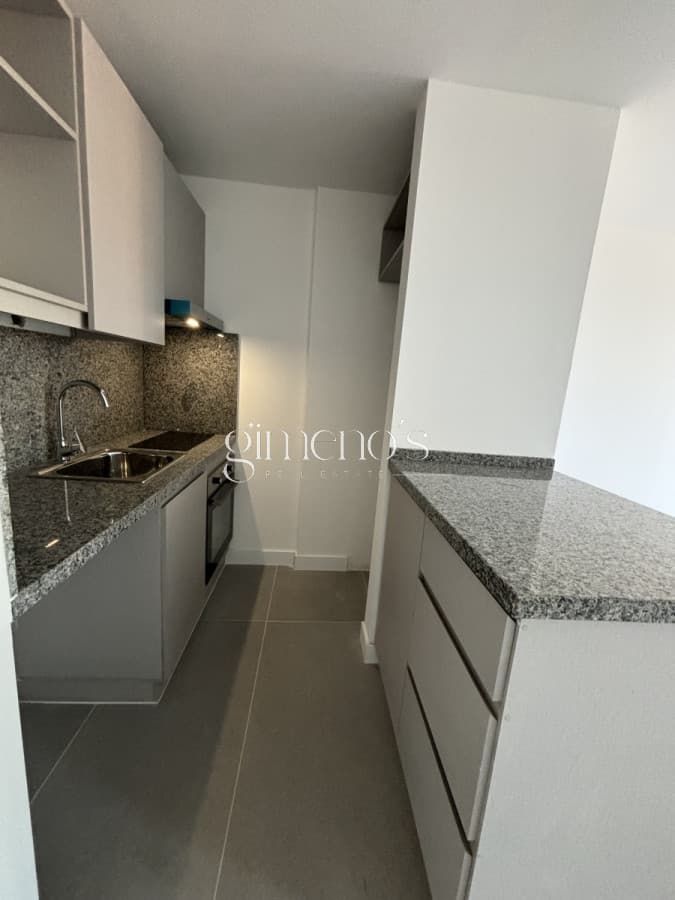 Venta  Apartamento 1 Dormitorio y medio - Punta del Este