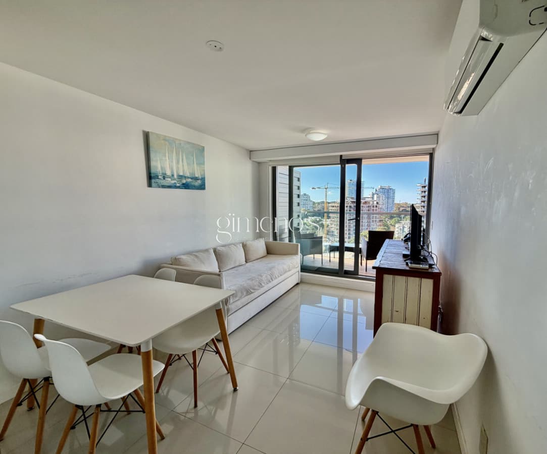 APARTAMENTO MODERNO EN VENTA DE 1 DORMITORIO MEDIO - Playa Brava - Punta del Este