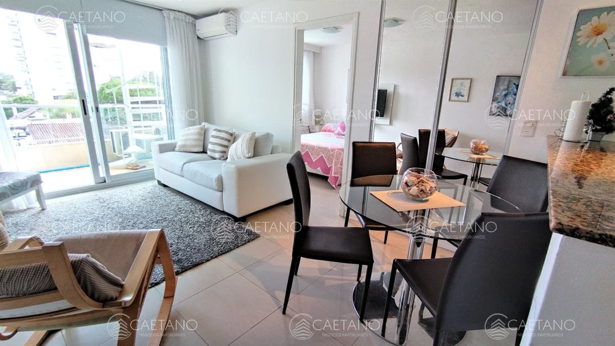 Apartamento En Venta - Zona Mansa Ref. 5805