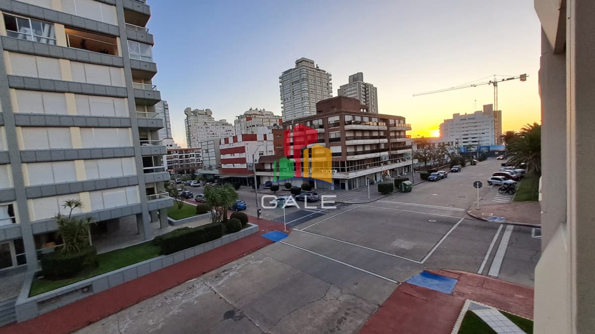 Apartamento en alquiler anual