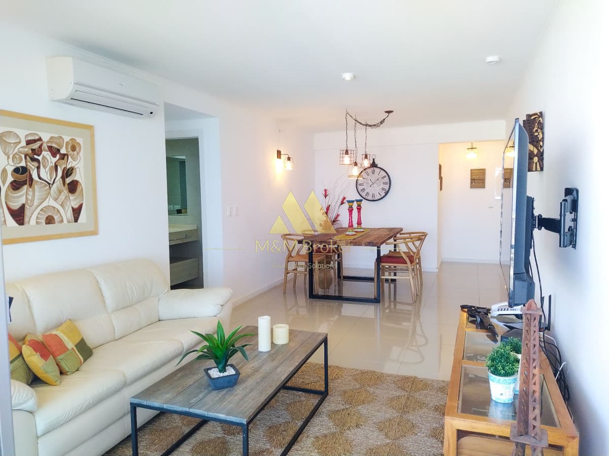 Venta departamento 2 dormitorios Punta del Este  -