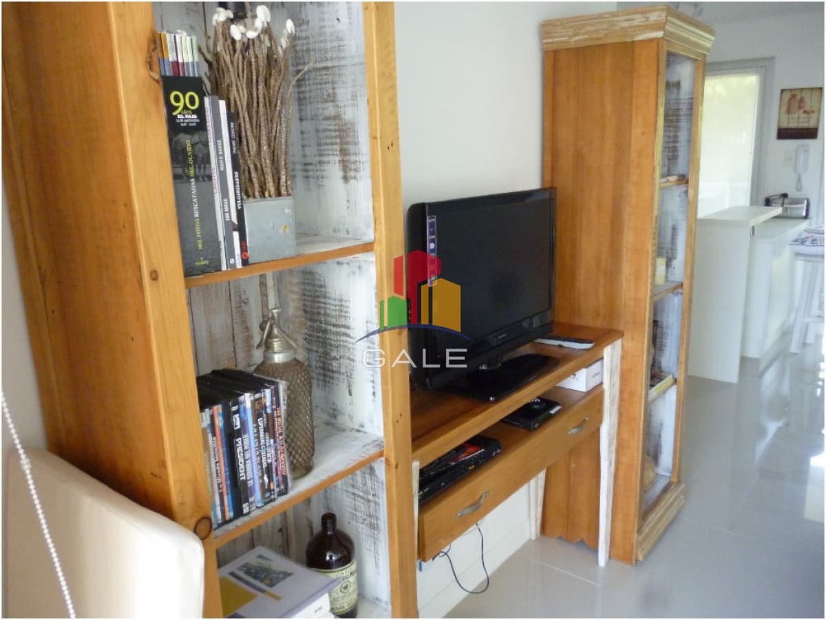 Gale Propiedades & Escribanía Apartamento ID.523 - A PASOS DE LA PLAYA BRAVA