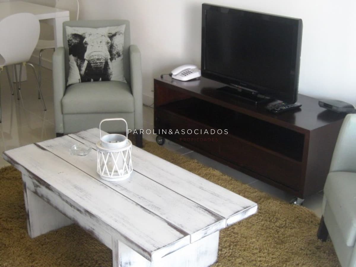 Apartamento en venta de 2 dormitorios en The Forest Tower, Punta del Este.