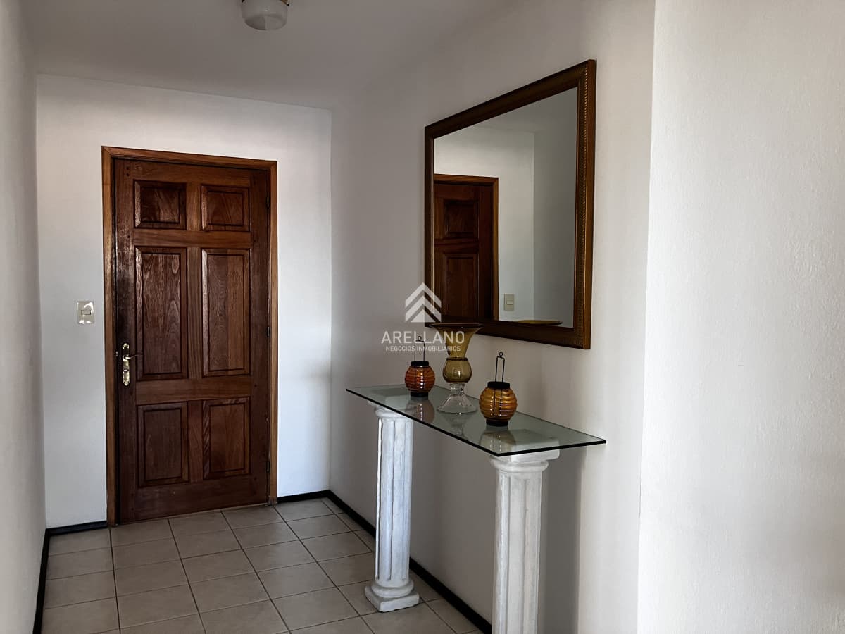 Apartamento ID.4615 - Venta apartamento 3 dormitorios, 2 baños