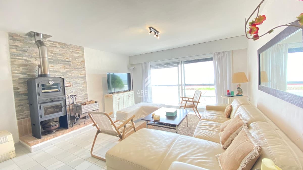 Apartamento ID.792 - VENTA Apartamento en Península 3 dormitorios con garaje
