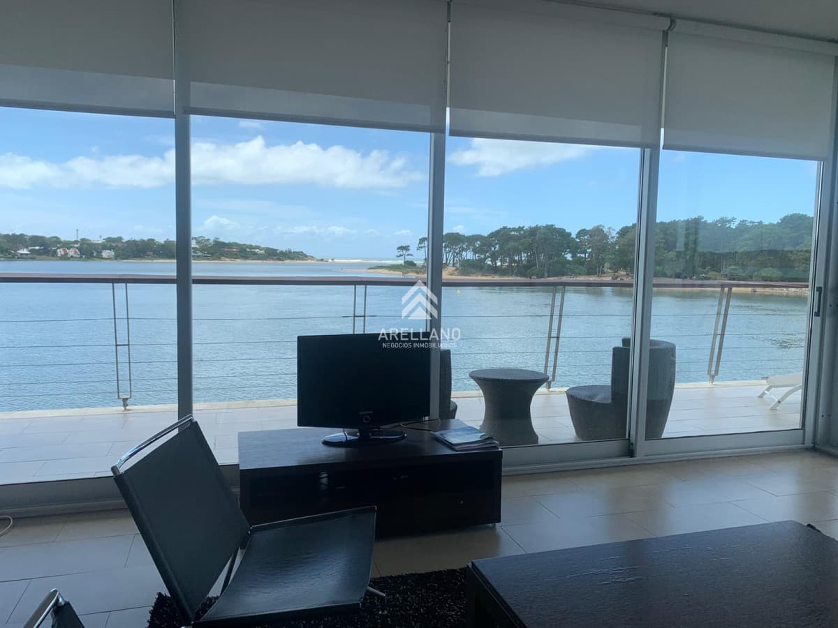 Apartamento ID.2770 - Venta apartamento 3 dormitorios La Barra