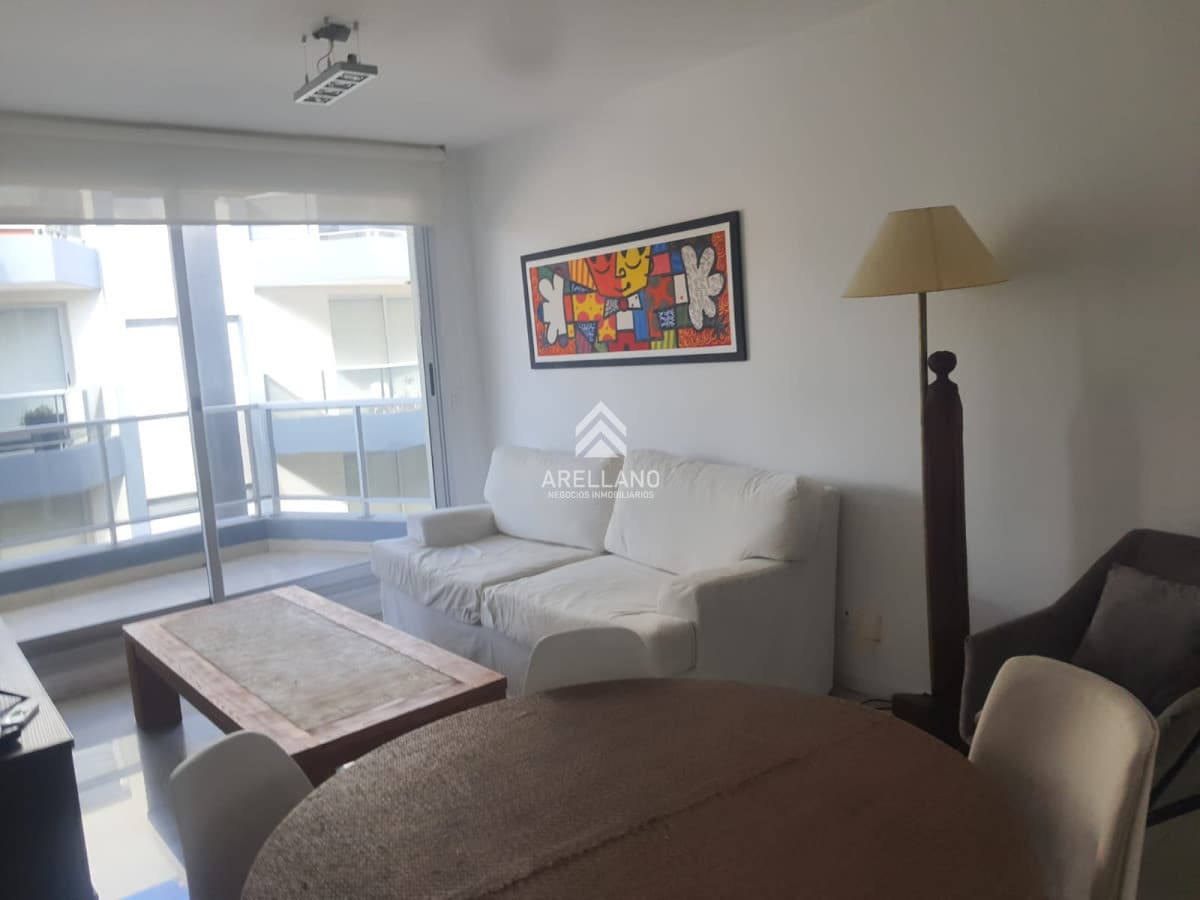 Apartamento ID.6373 - Venta apartamento 2 dormitorios Peninsula
