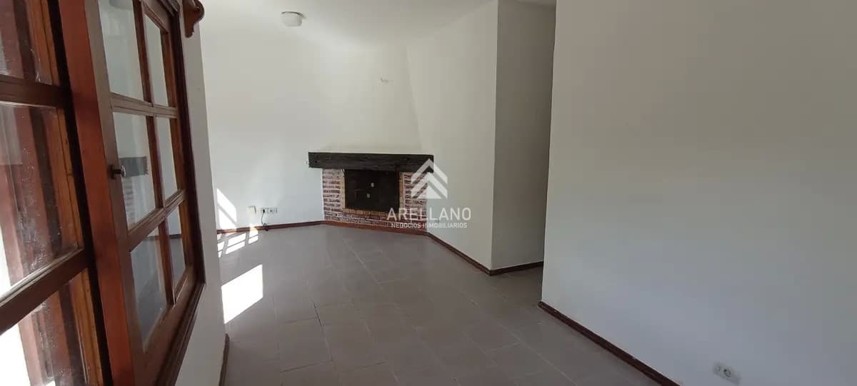 Casa ID.3253 - Oportunidad de inversion con renta !