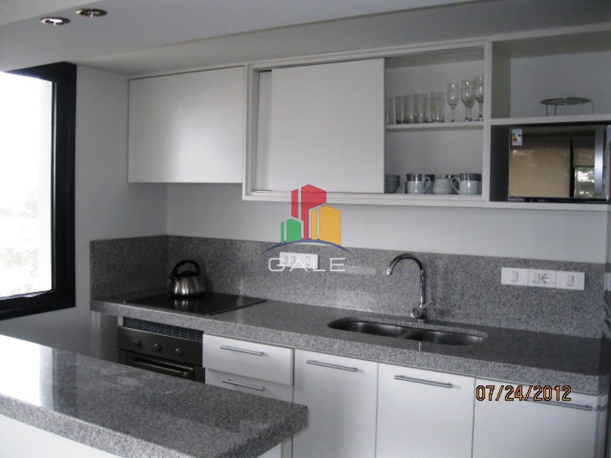 Apartamento en Brava 2 dormitorios con cochera  -