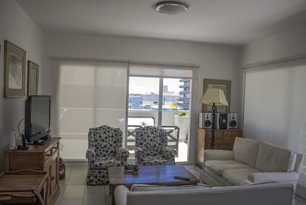 Apartamento en la Península 3 dormitorios con parrillero y garage - Inmobiliaria Playa del Este