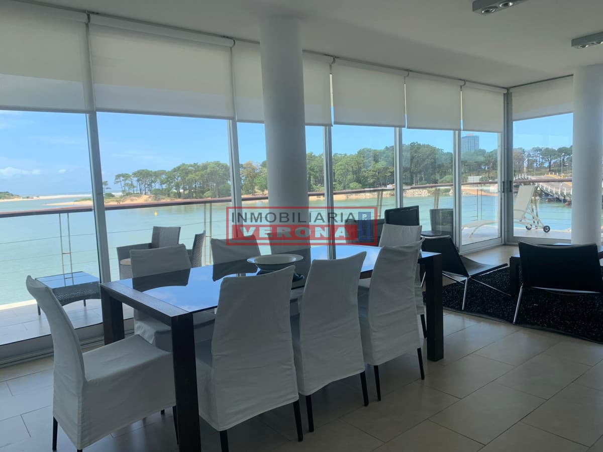 Apartamento en La Barra 3 dormitorios 2 baños - Inmobiliaria Verona Punta