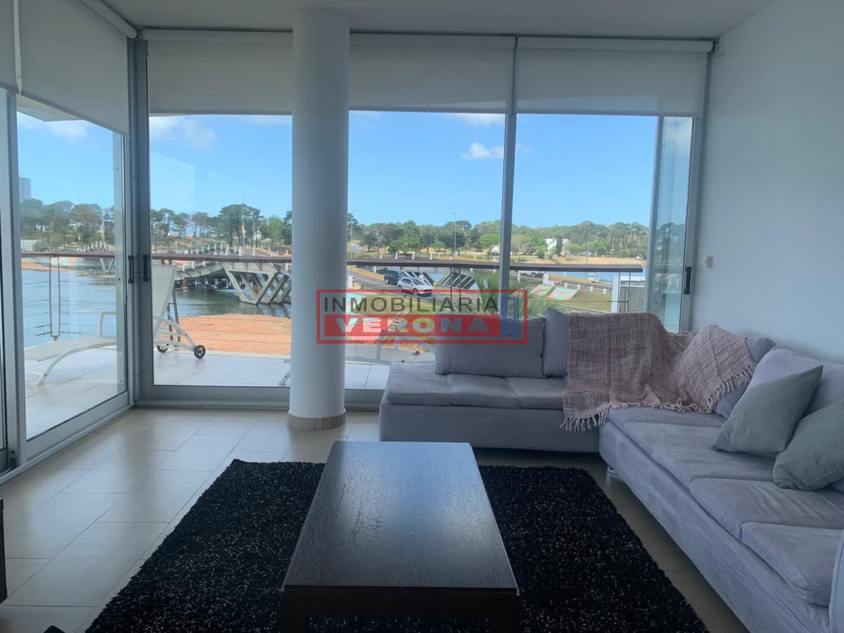 Apartamento en La Barra 3 dormitorios 2 baños - Inmobiliaria Verona Punta