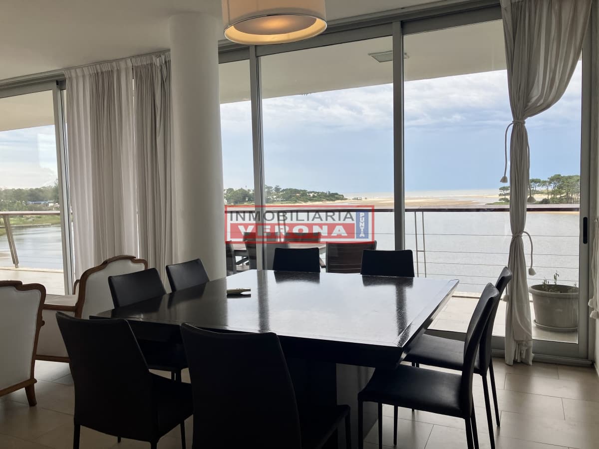 Apartamento en La Barra 3 dormitorios con balcón - Inmobiliaria Verona Punta