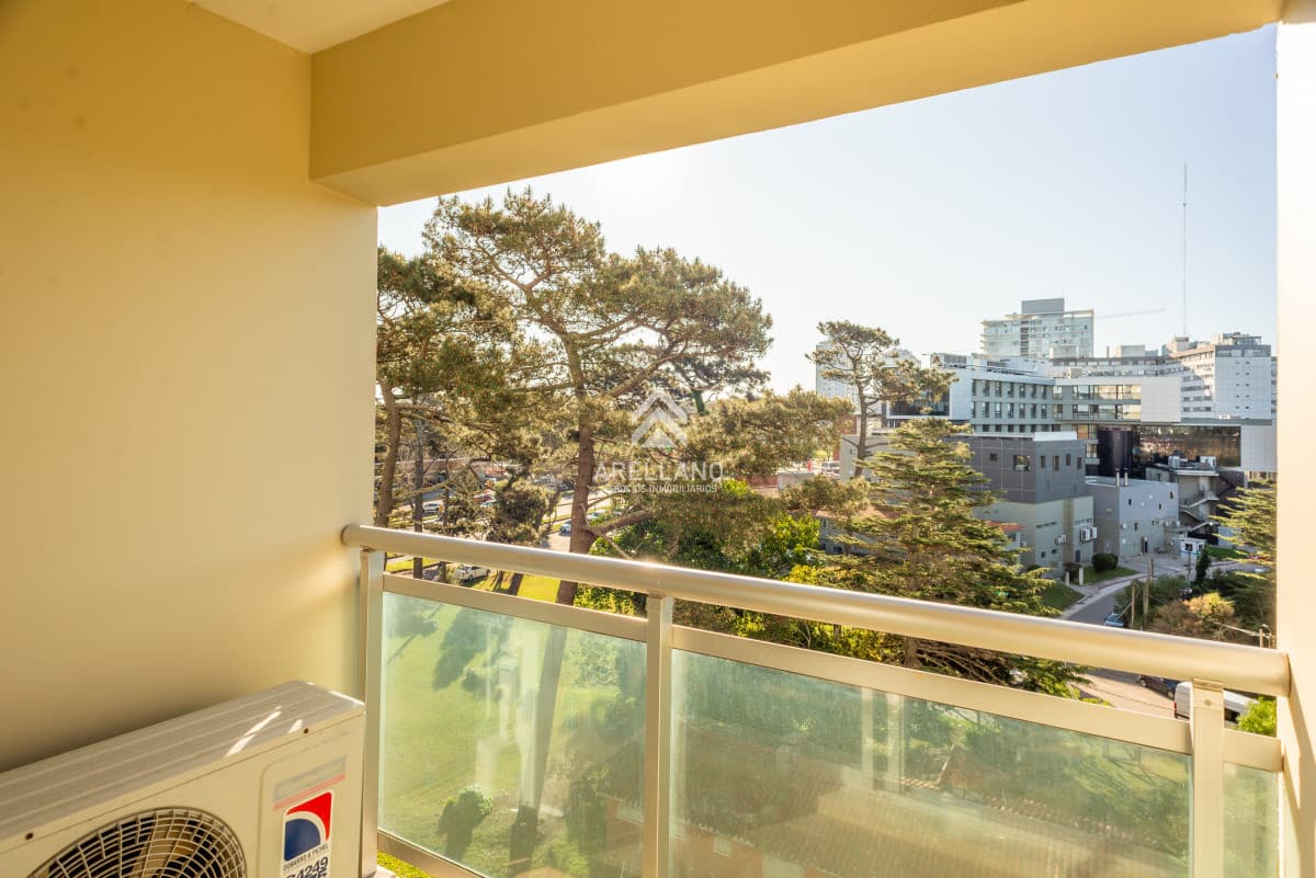 Apartamento ID.5437 - 2 dormitorios 2 baños 2 terrazas Roosevelt