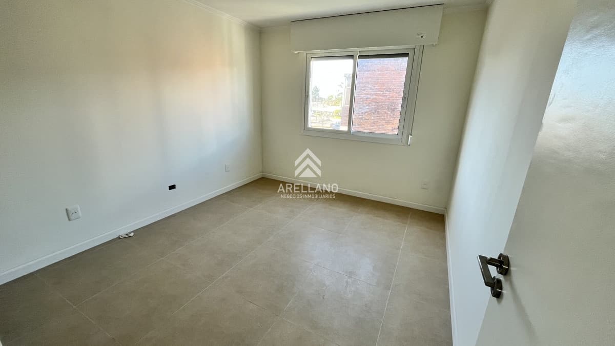 Apartamento ID.719 - 3 dormitorios con renta Roosevelt, bajos gastos