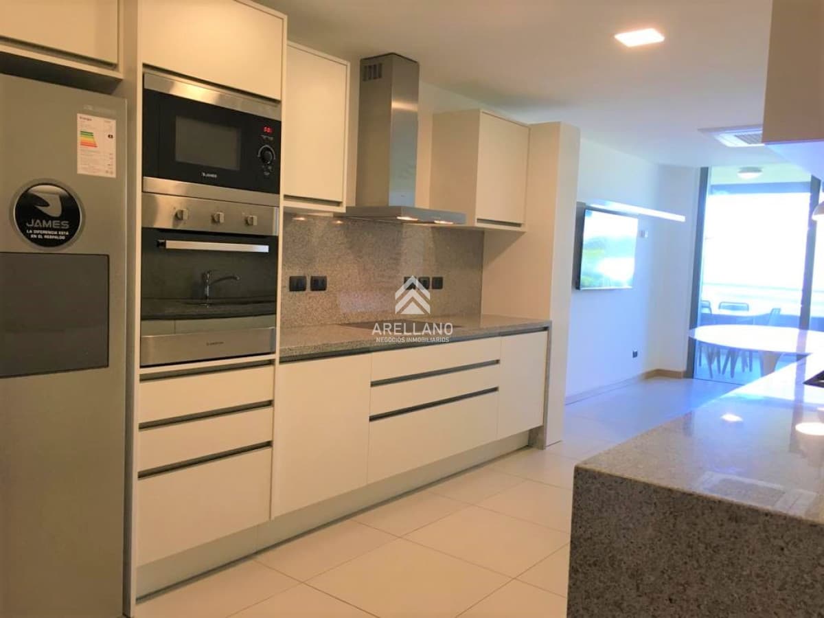 Apartamento ID.640 - VENTA DEPARTAMENTO 3 DORMITORIOS CON PISCINA