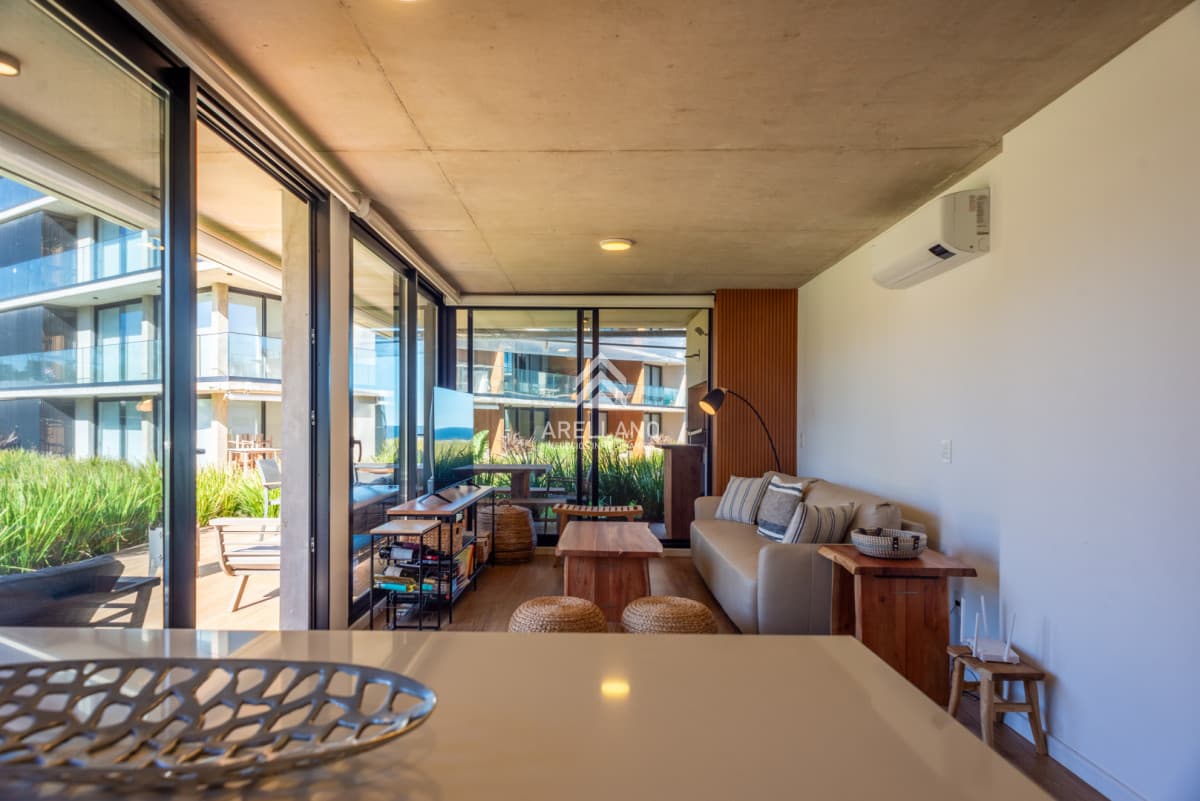 Apartamento ID.6677 - 2 dormitorios vista al mar y servicios