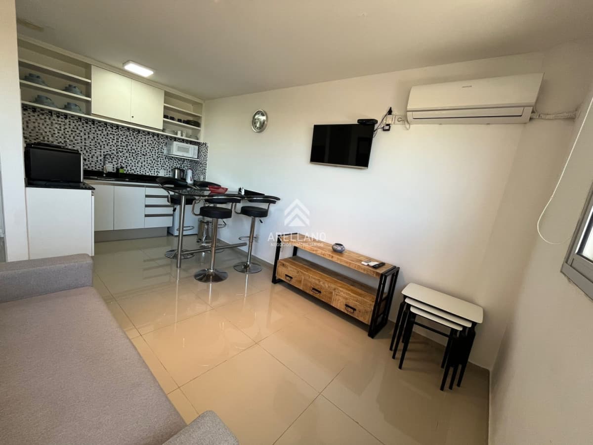 Apartamento ID.5792 - Alquiler temporada, monoambiente moderno en Peninsula