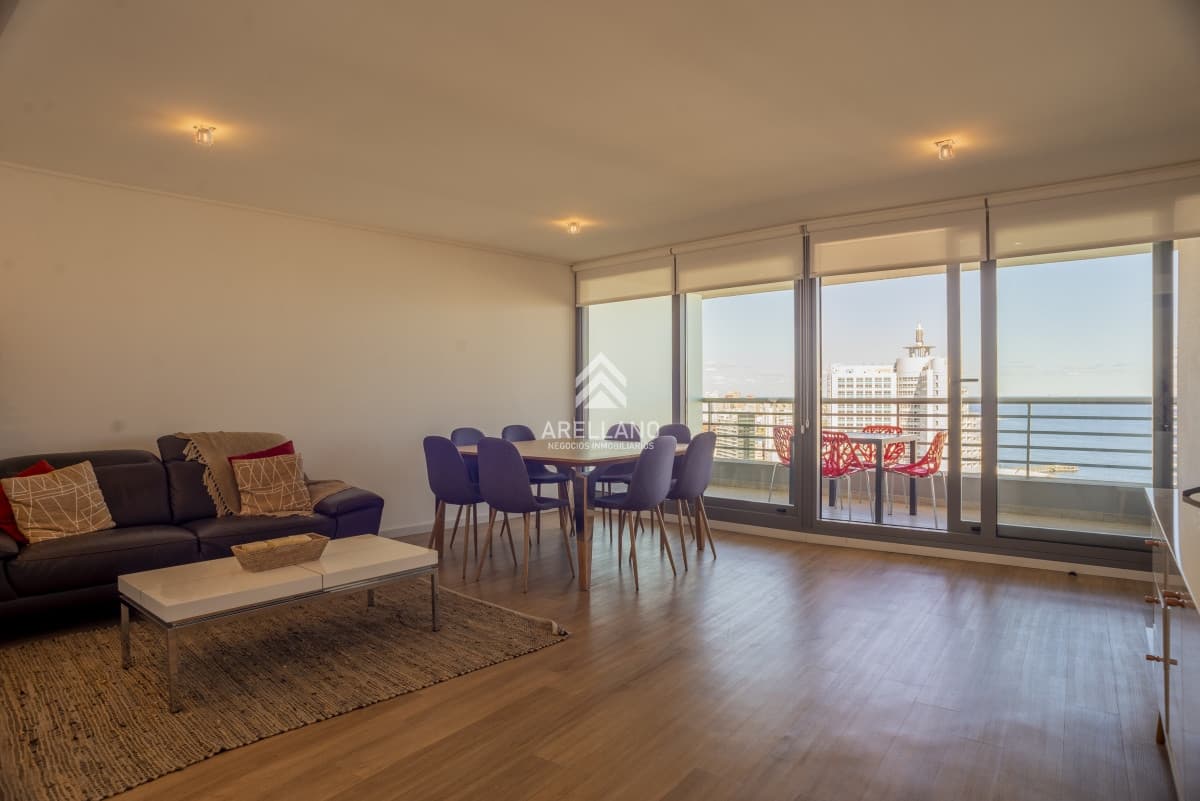 Apartamento ID.3255 - 2 DORMITORIOS PISO ALTO VISTA AL MAR PLAYA MANSA