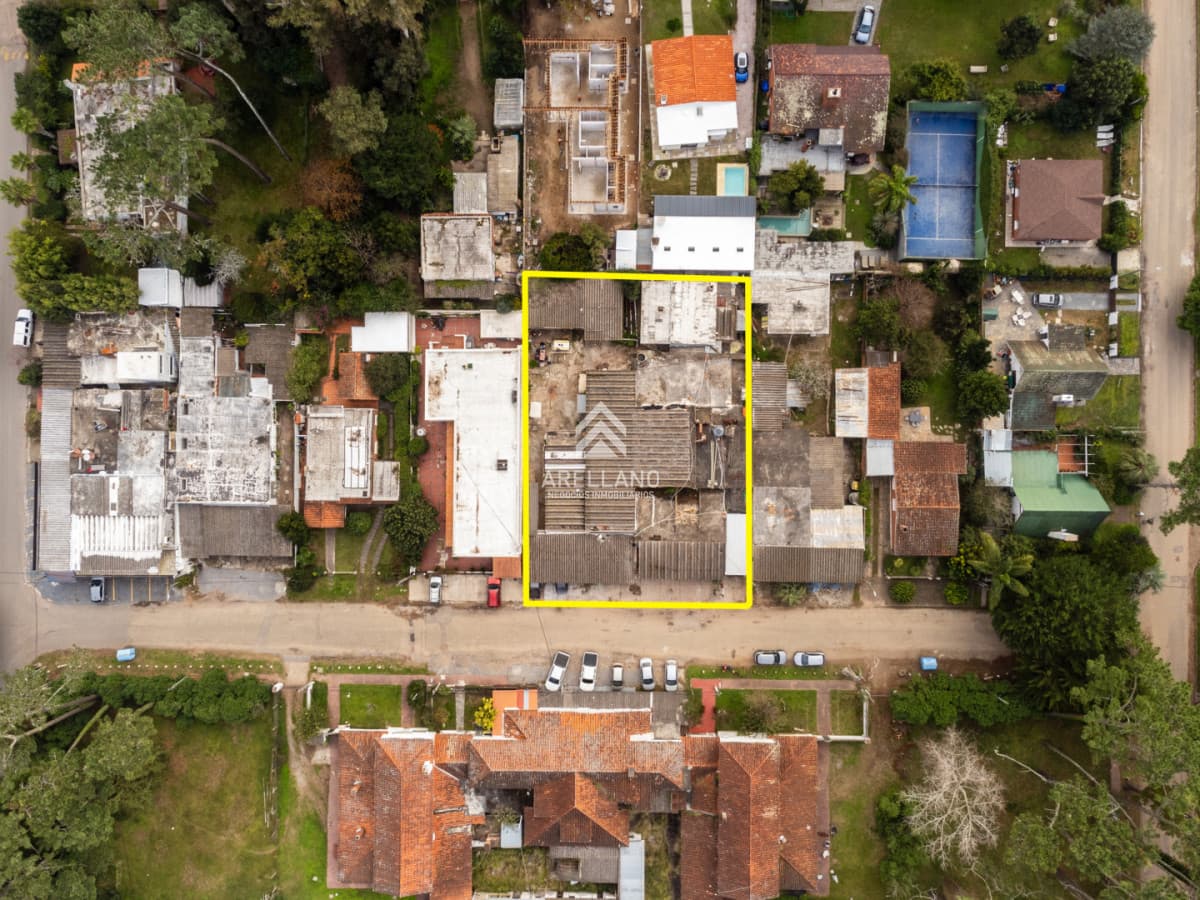 Local Comercial ID.6511 - Local en San Rafael, Punta del Este: Ideal para Desarrollo