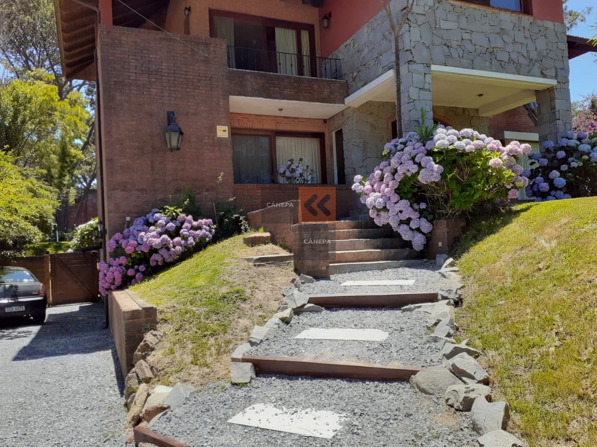Casa en La Barra, Montoya