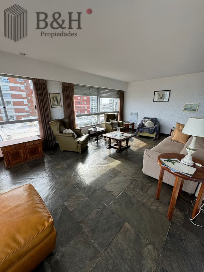 Alquiler Anual, Apartamento en pta 2 de la Brava, 2 dormitorios y 2 baños