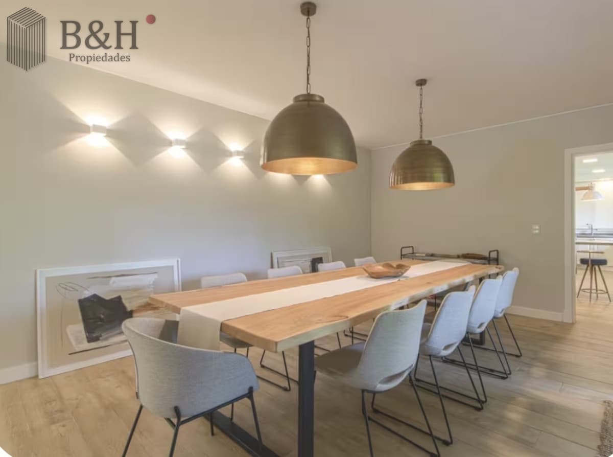 Hermosa casa en alquiler anual
