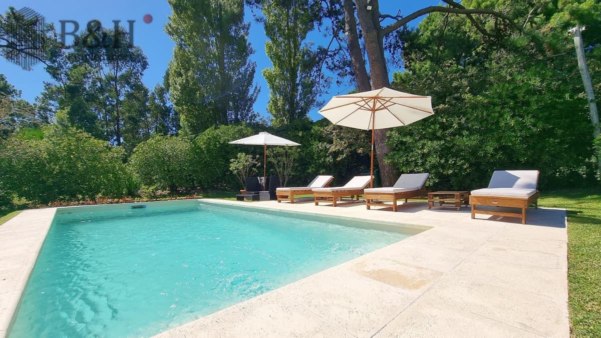 Casa en Beverly Hills - Punta del Este
