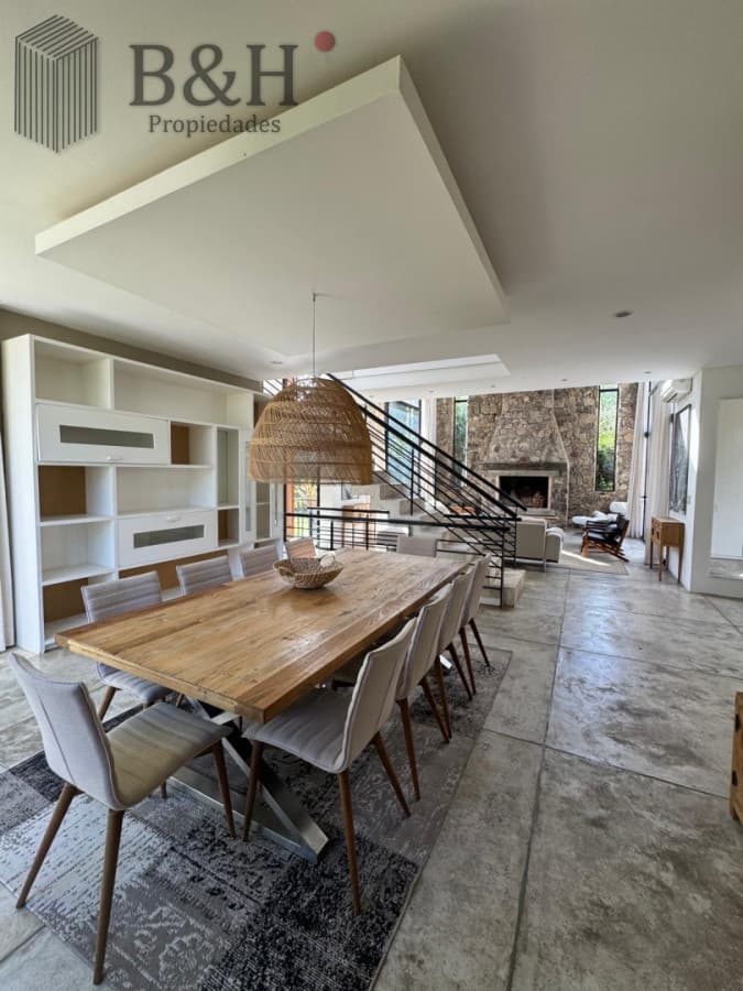 Casa a la venta en La Arbolada