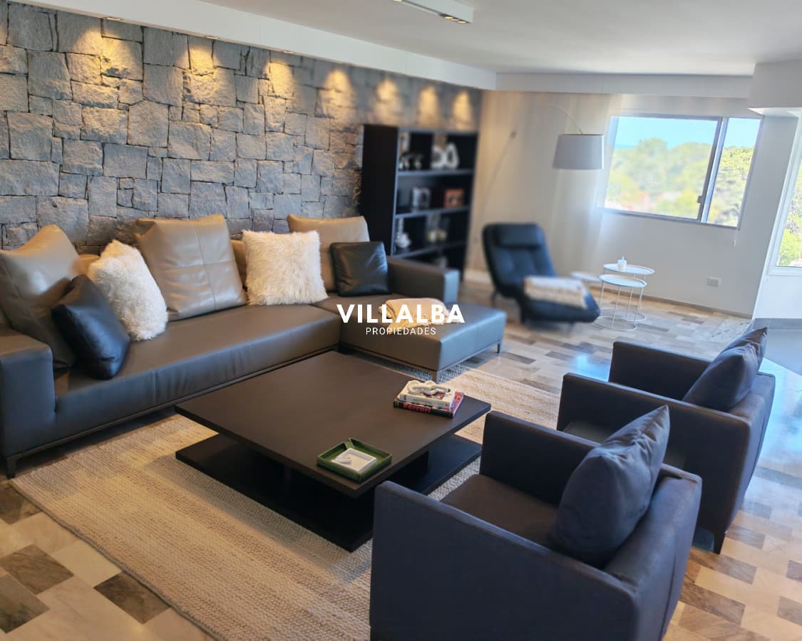 Esplendido departamento con todo el sol !