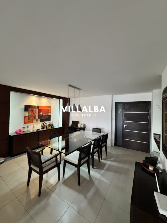 Amplio apartamento en brava 3 dormitorios  VENTA