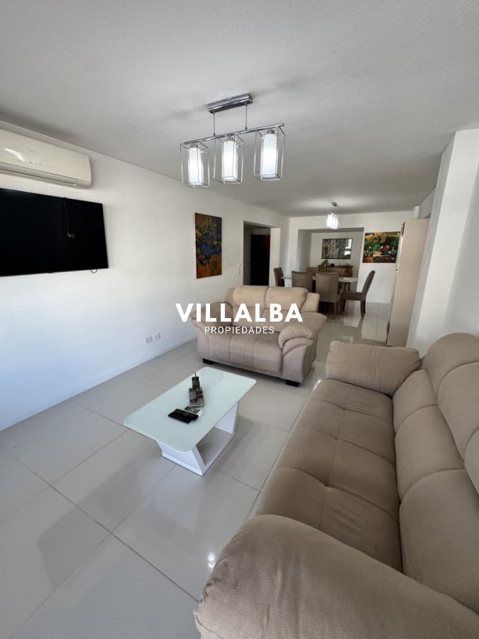 Apartamento en Mansa con Vista al Mar