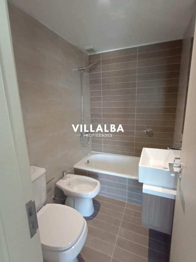 Apartamento de 3 dormitorios en Roosevelt