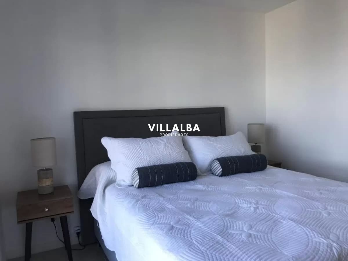 Oportunidad en venta! Vista espectacular al mar!