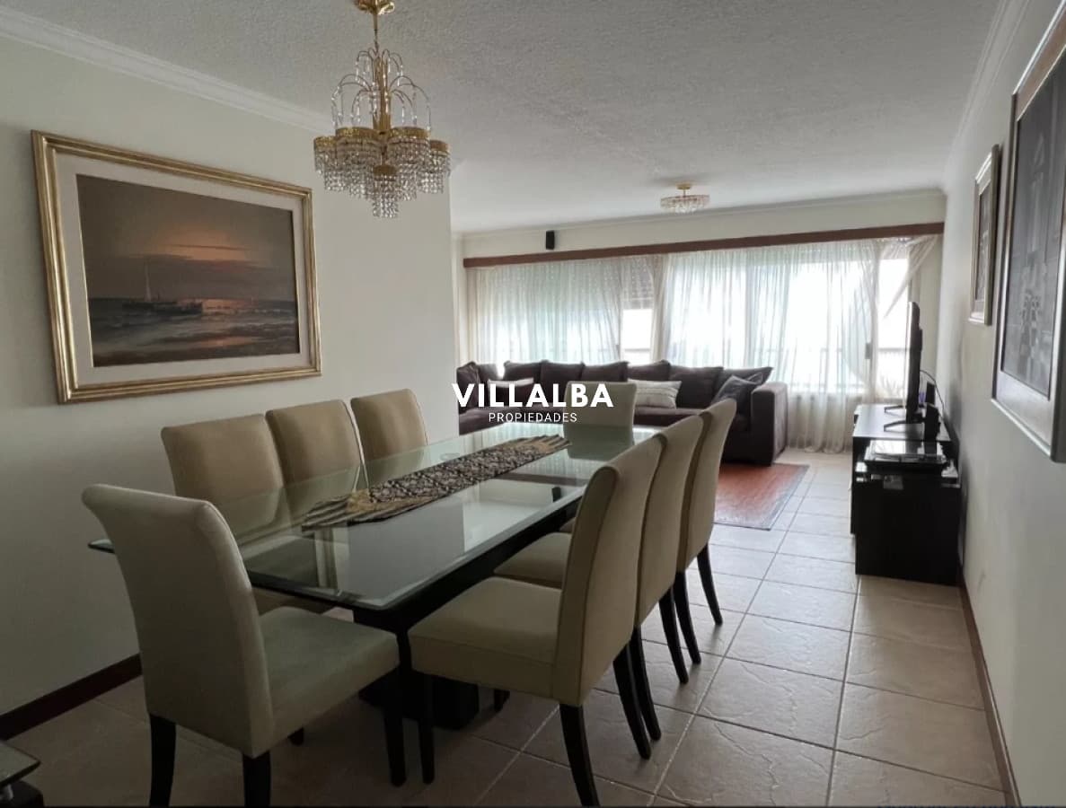Excelente apartamento de 3 Dormitorios frente al mar, Playa Mansa