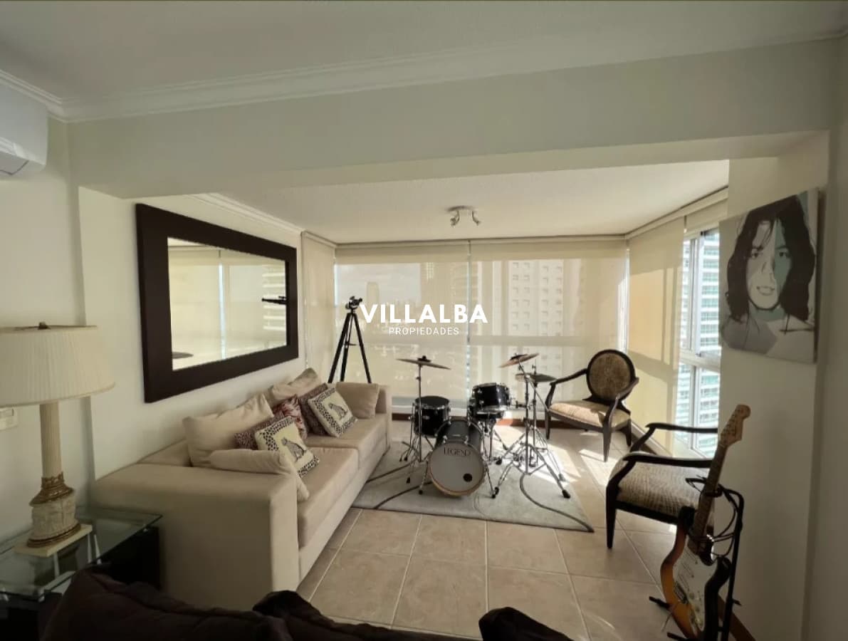 Excelente apartamento de 3 Dormitorios frente al mar, Playa Mansa