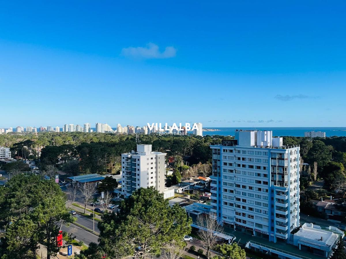 Green Life, Punta del Este. 2 dormitorios, 2 baños.